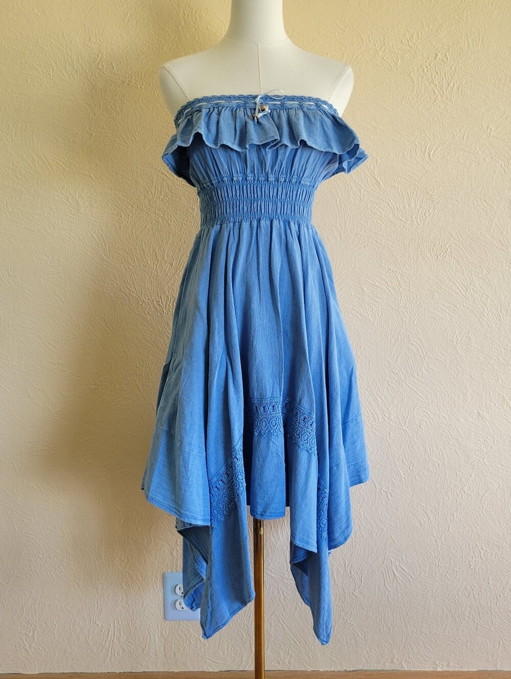 Seaspice | Sasha Strapless Flowy Cotton Midi Dress